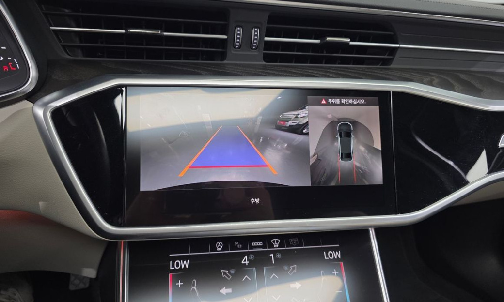 Audi A6 45 TFSI Premium, 2024