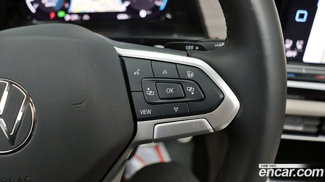 Volkswagen Atlas 2.0 TSI R-LINE 7-Seater, 2025