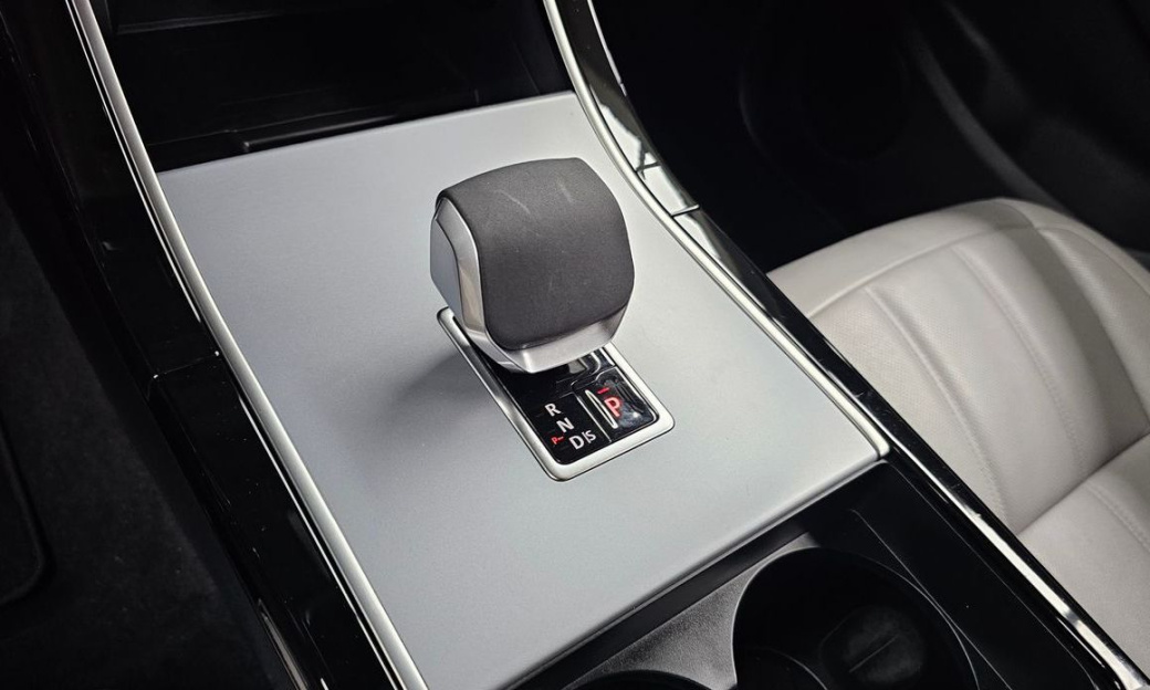Land Rover Range Rover Evoque P250 S, 2025