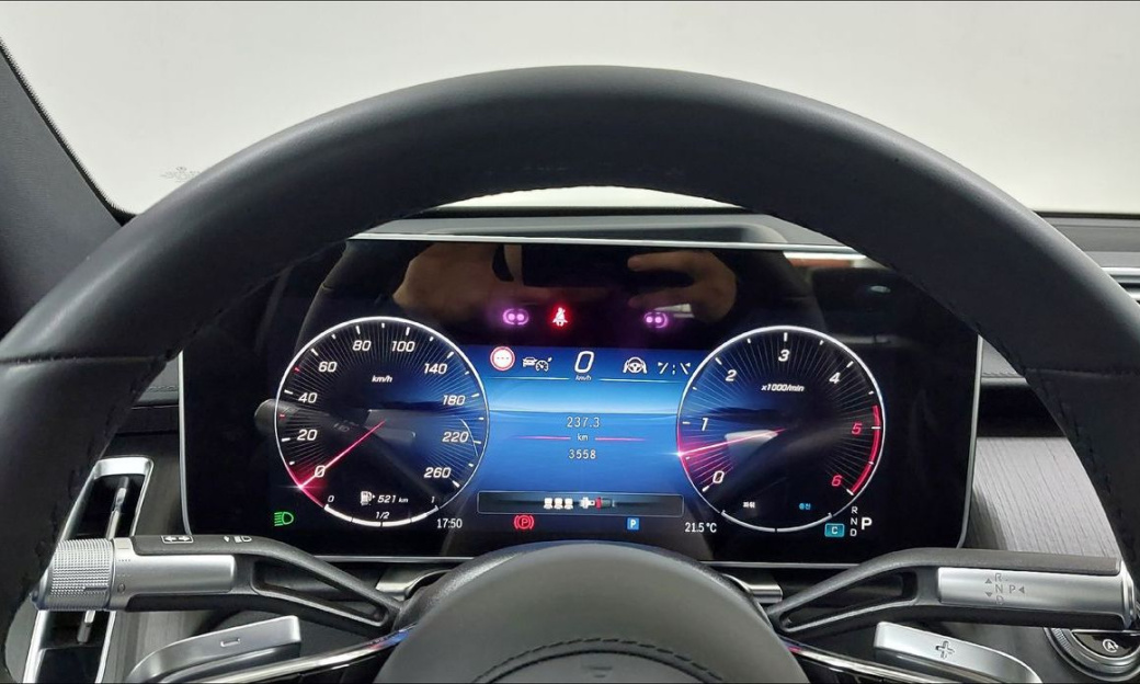 Mercedes-Benz S-Class S350 d 4MATIC, 2025