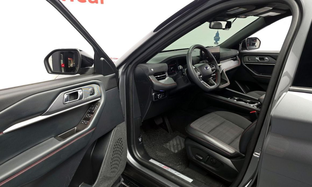 Ford Explorer 2.3 ST-Line 4WD, 2025