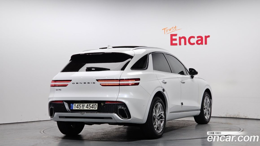 Genesis GV70 2.5T Gasoline 2WD, 2021