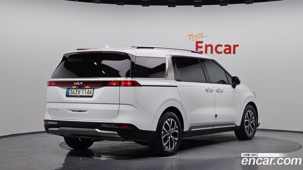 Kia Carnival 9-Seater Noblesse, 2022