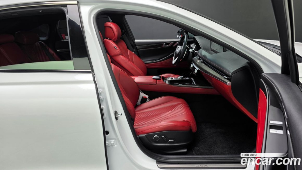 Genesis G80 Gasoline 2.5 Turbo AWD, 2023