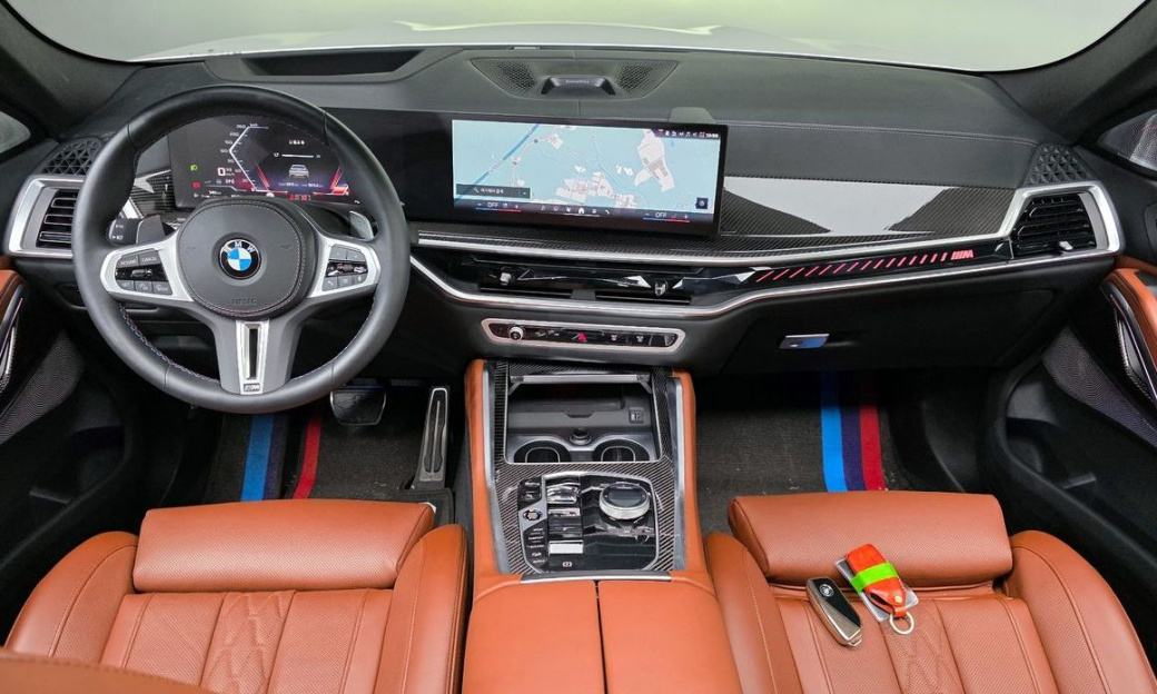BMW X6 M60i, 2024
