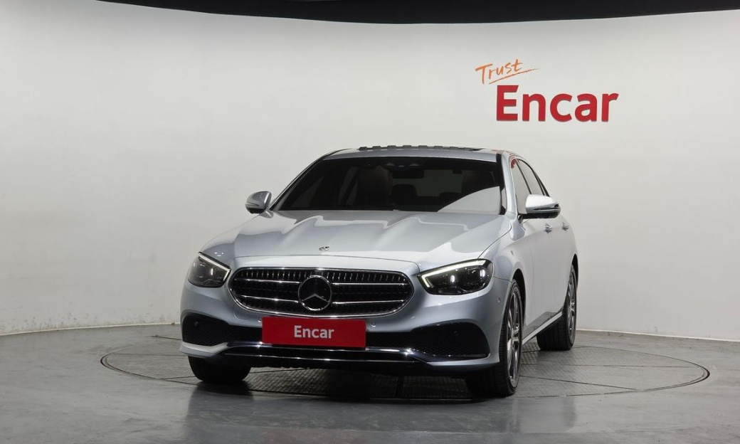 Mercedes-Benz E-Class E350 4MATIC Avantgarde, 2022