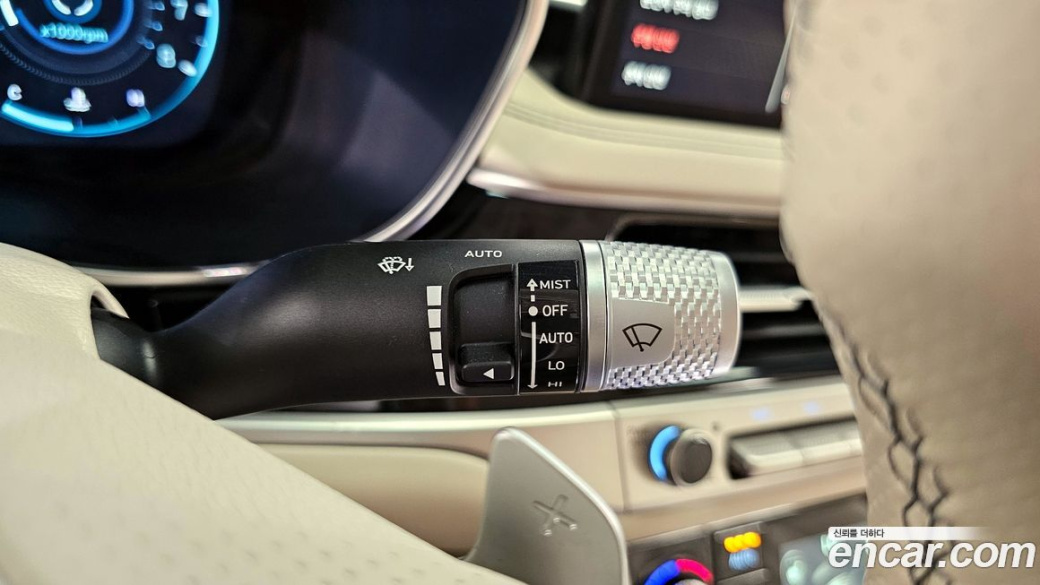 Genesis G70 Gasoline 2.5T 4WD, 2025