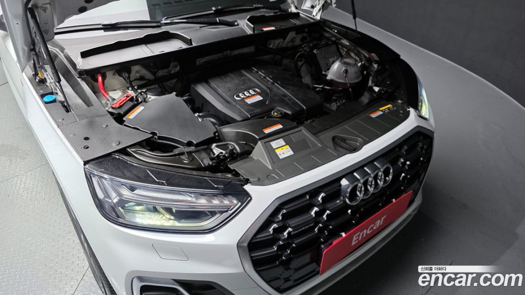 Audi Q5 45 TFSI Quattro Premium, 2023