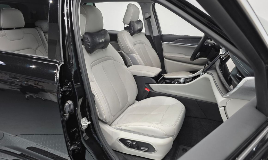 Jeep Cherokee L 3.6 Overland, 2022