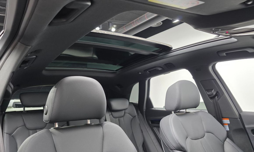Audi Q5 45 TFSI Quattro Premium, 2024