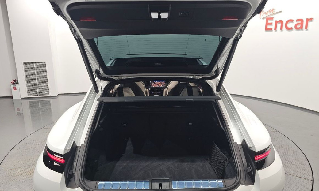 Porsche Panamera 2.9 AWD, 2025