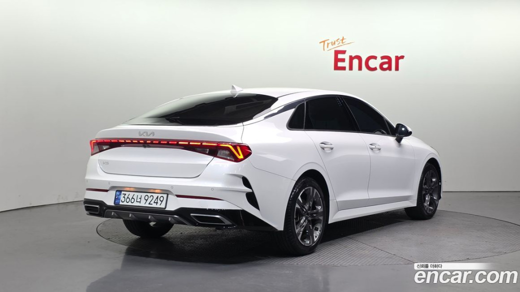 Kia K5 2.0, 2023