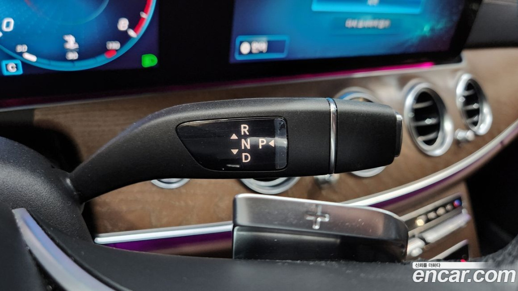 Mercedes-Benz E-Class E250 Exclusive, 2022
