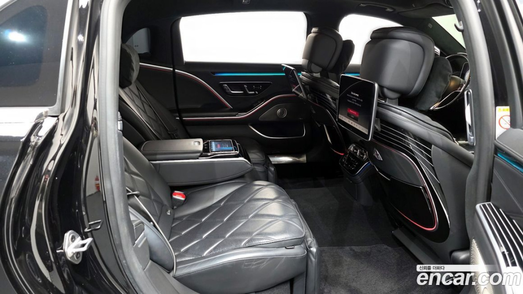 Mercedes-Benz S-Class Maybach S580 4MATIC, 2022