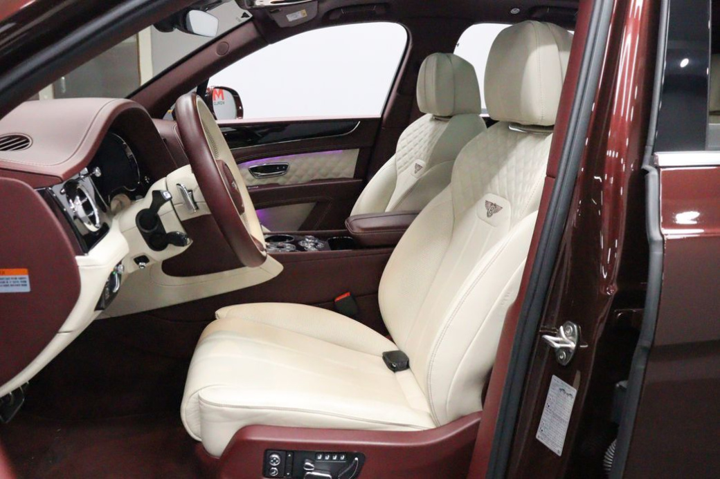 Bentley Bentayga 4.0 V8, 2021