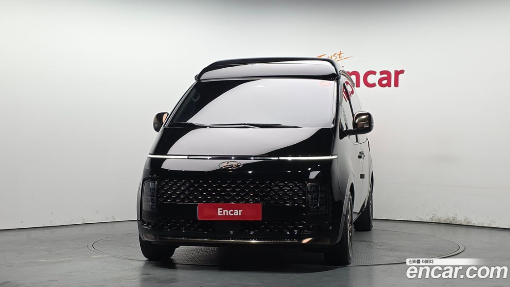 Hyundai Staria 2WD Camping Car, 2023