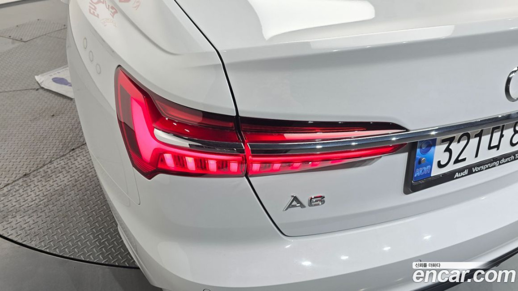 Audi A6 45 TFSI Premium, 2023