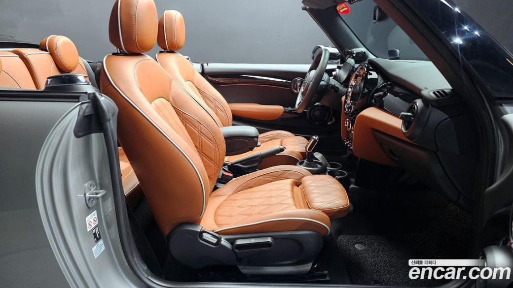 Mini Cooper Convertible Classic, 2024