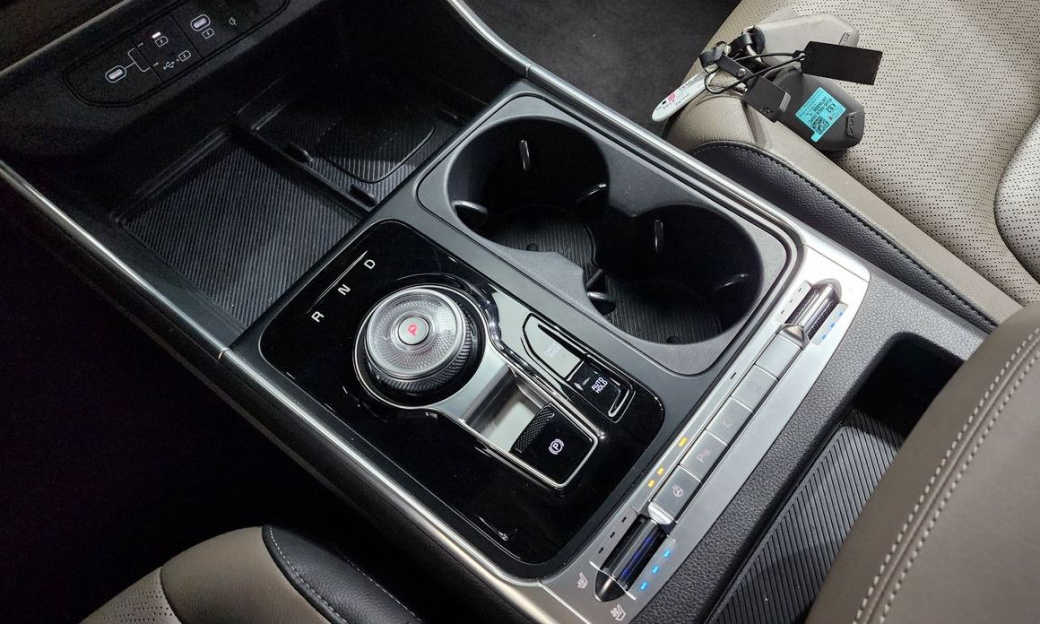 Kia Carnival 7-Seater Noblesse, 2025