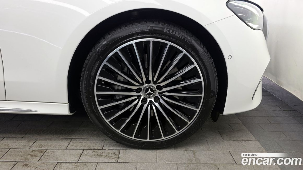 Mercedes-Benz E-Class E450 4MATIC Exclusive, 2024