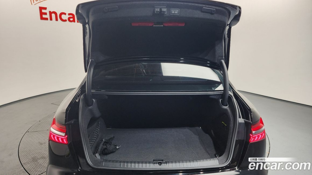 Audi A6 45 TFSI Premium, 2023