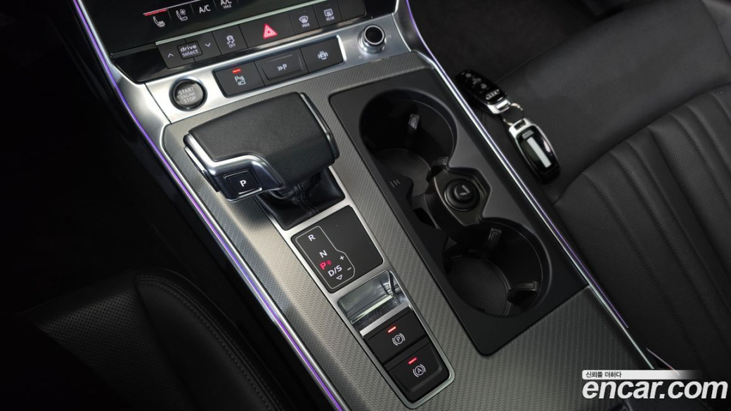 Audi A6 45 TFSI, 2023