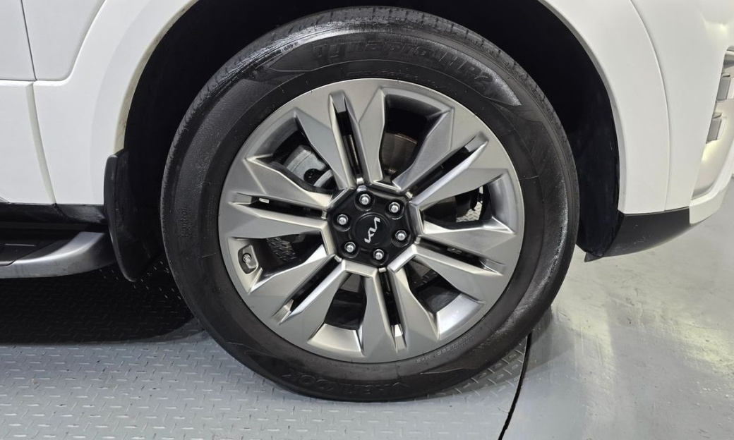 Kia Mohave Diesel 3.0 4WD 5-Seater, 2023