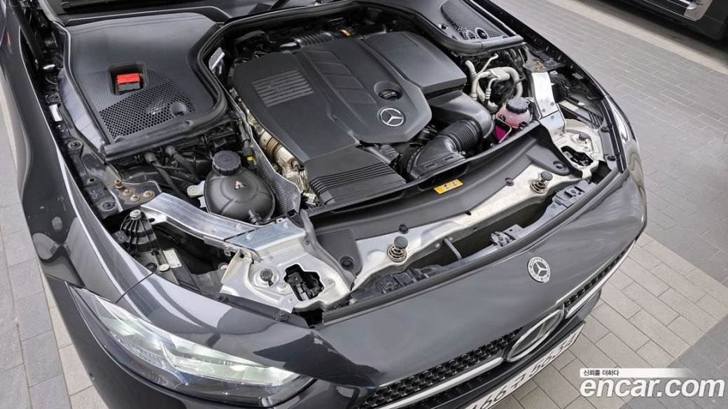 Mercedes-Benz CLS-Class CLS300d 4MATIC, 2022