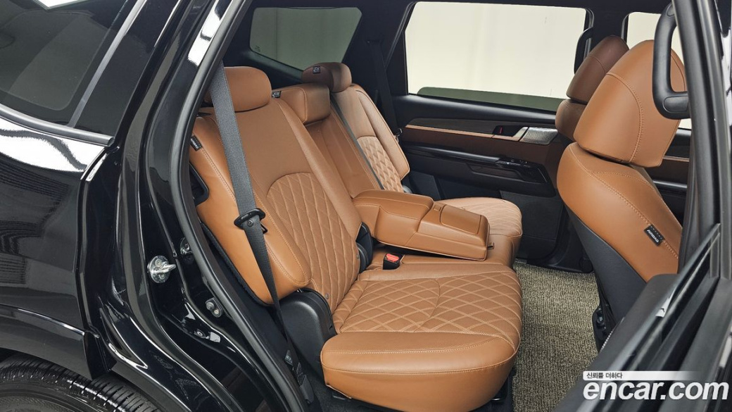 Kia Mohave Diesel 3.0 4WD 7-Seater, 2022