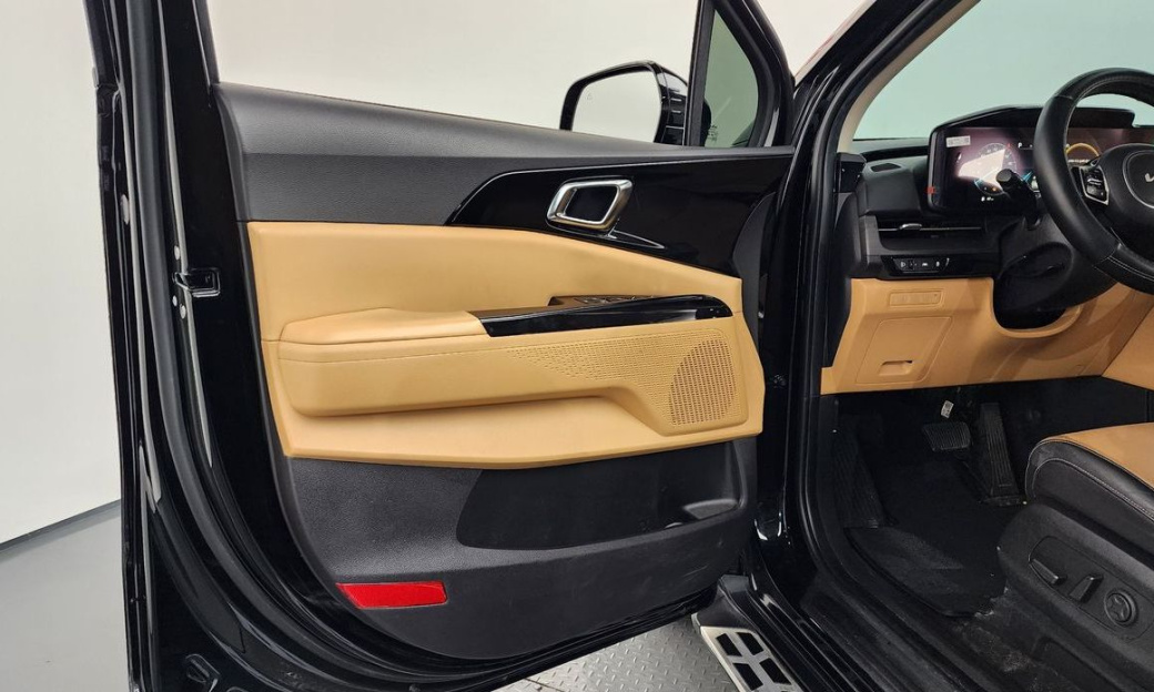 Kia Carnival 7-Seater Noblesse, 2022
