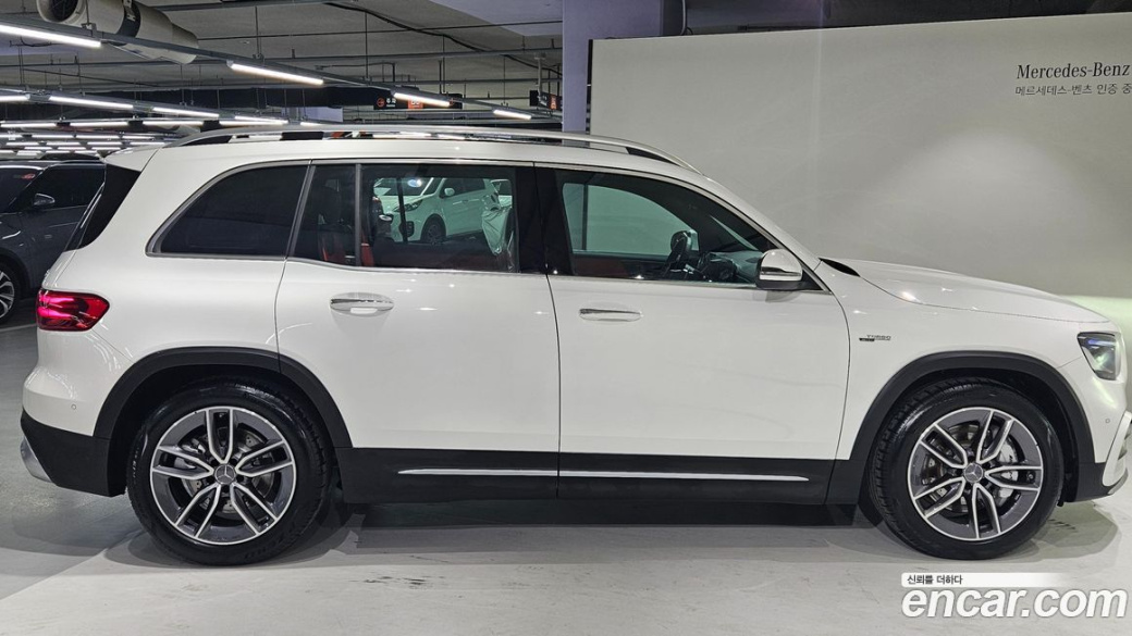 Mercedes-Benz GLB-Class AMG GLB35 4MATIC, 2025