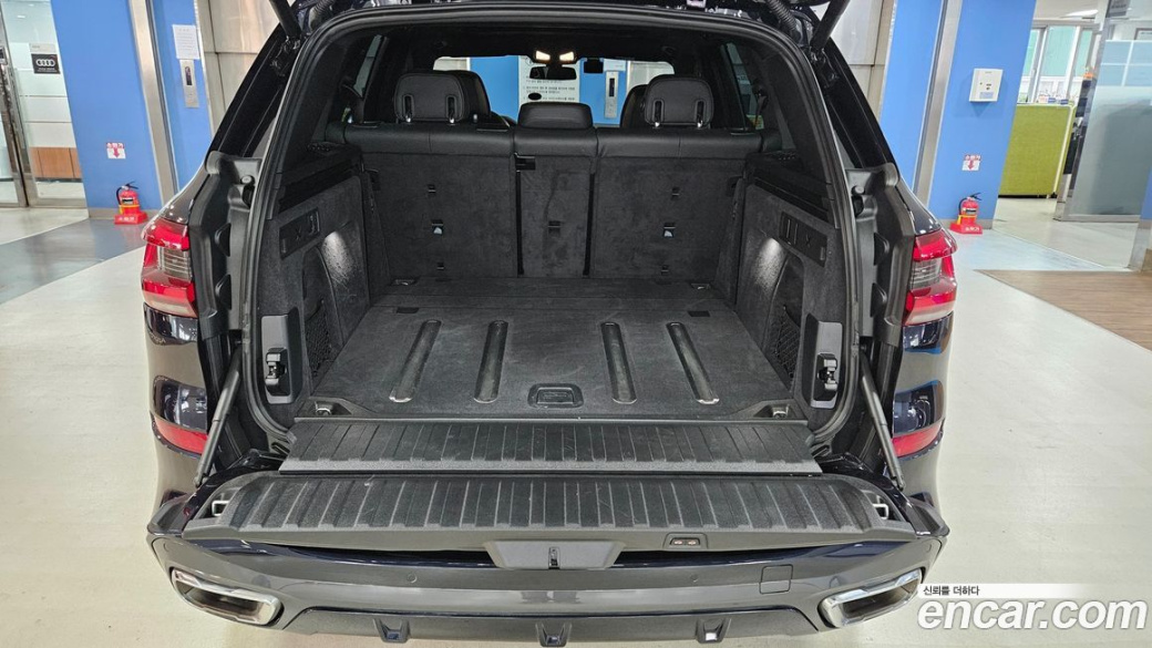 BMW X5 xDrive 30d M Sport, 2023