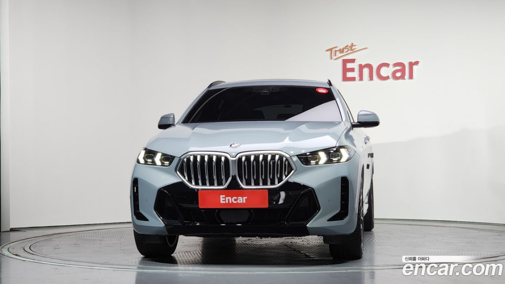 BMW X6 xDrive40i M Sport, 2025