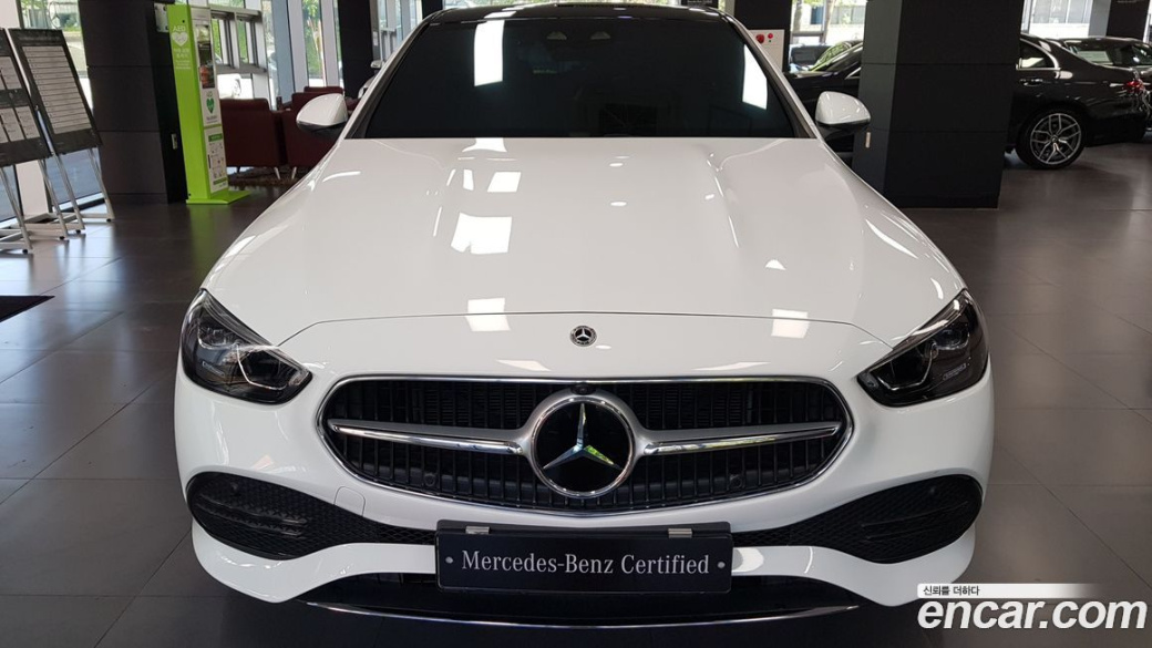 Mercedes-Benz C-Class C300 4MATIC Avantgarde, 2023
