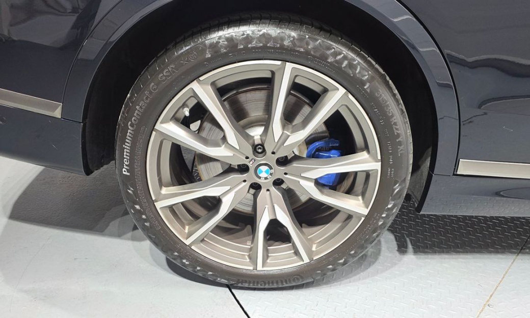 BMW X7 M50i 6STR, 2022