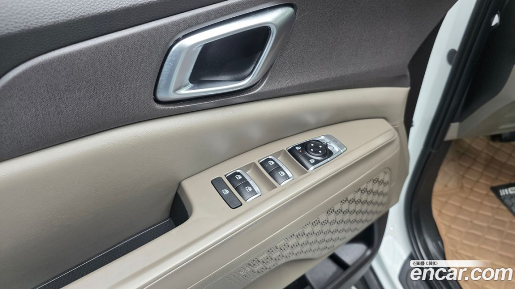 Kia Carnival 9-Seater Noblesse, 2025
