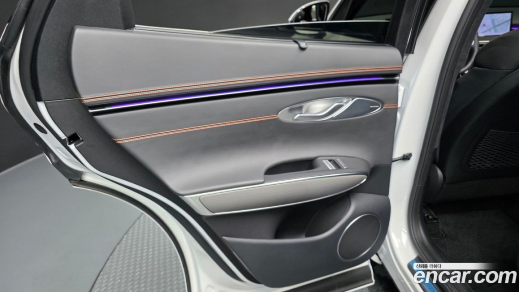 Genesis GV70 2.5T Gasoline AWD, 2025
