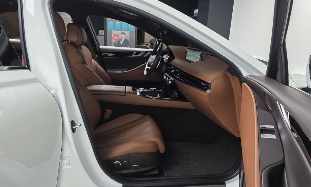 Genesis G80 Gasoline 2.5 Turbo AWD, 2024