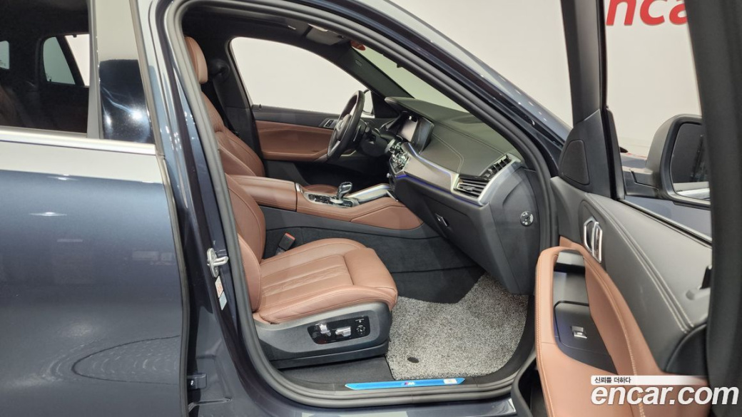 BMW X6 xDrive40i M Sport, 2022
