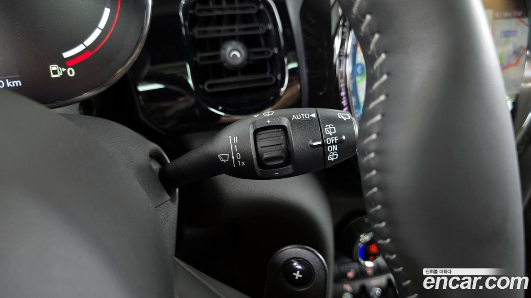 Mini Cooper JCW, 2022
