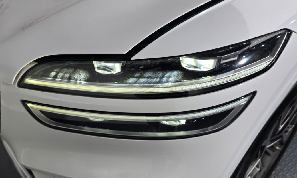 Genesis GV70 2.5T Gasoline AWD, 2021