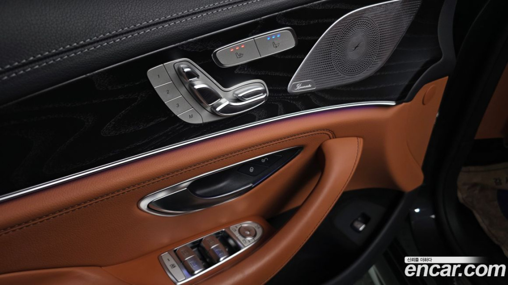Mercedes-Benz CLS-Class CLS300d 4MATIC, 2022
