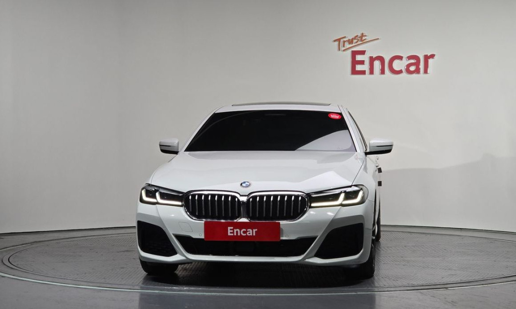 BMW 5-Series 520i M Sport, 2023