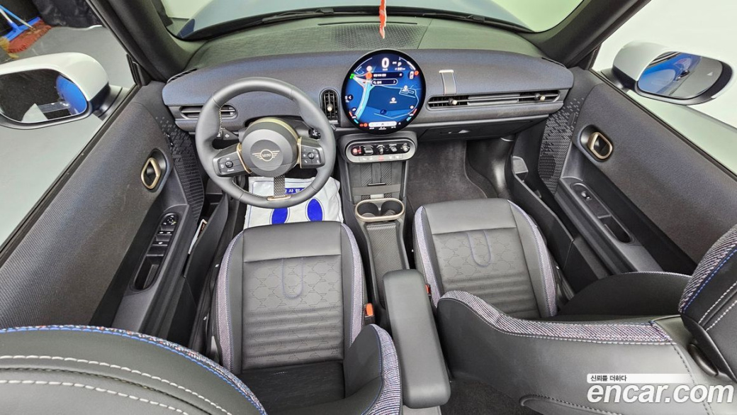 Mini Cooper Convertible Classic, 2025