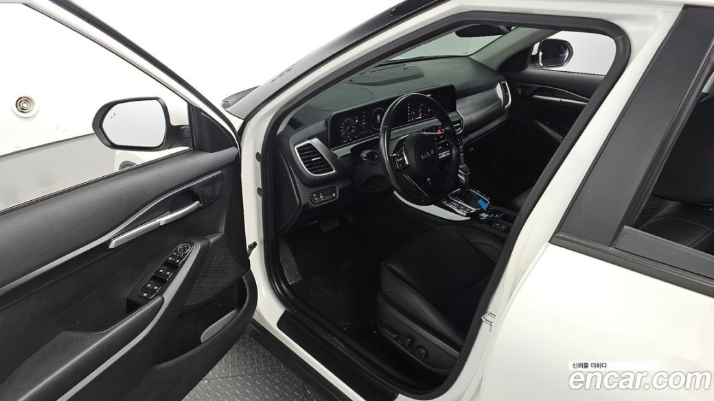 Kia Seltos Gasoline 2.0 2WD, 2023