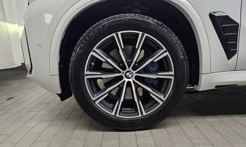 BMW X5 xDrive 30d M Sport, 2024