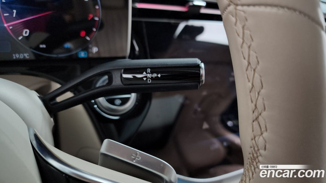 Mercedes-Benz E-Class E300 4MATIC AMG Line, 2024