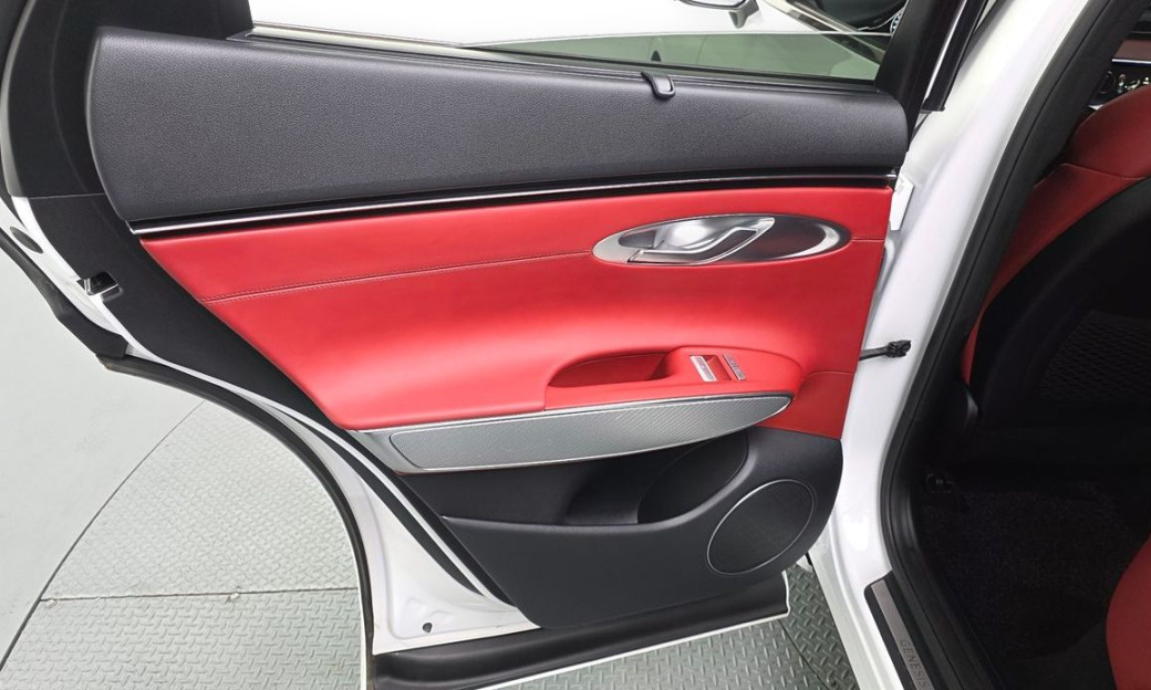 Genesis GV70 2.5T Gasoline AWD, 2021