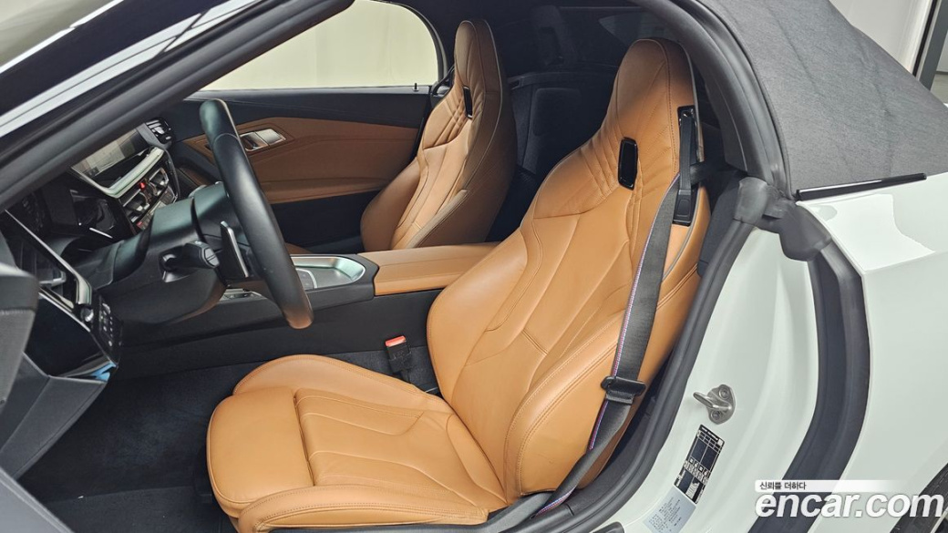 BMW Z4 M40i, 2025