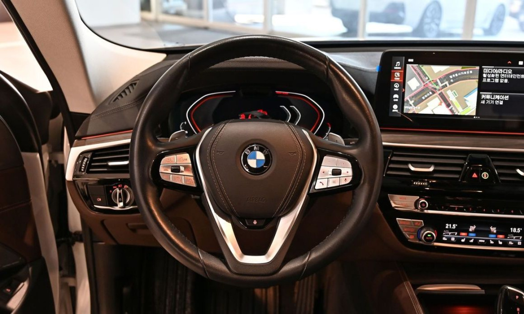 BMW Gran Turismo 630i xDrive Luxury, 2023